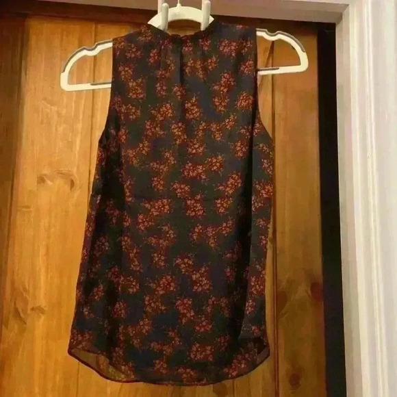 Thakoon Womans Sleeveless Runched Neck Top Navy Floral Top XS NWT - Picture 5 of 5